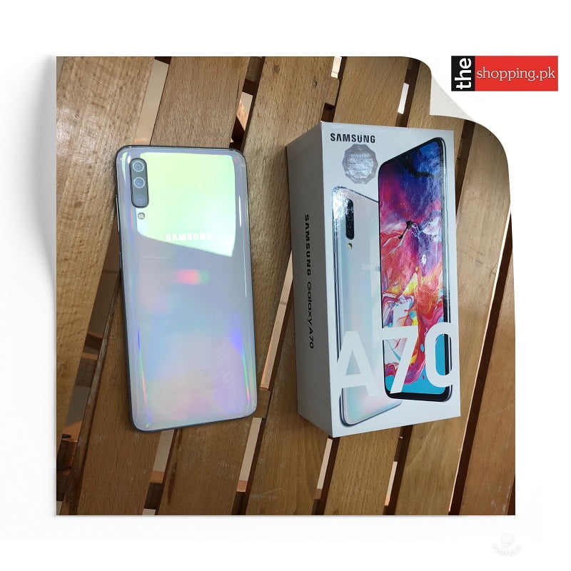 SAMSUNG GALAXY A70